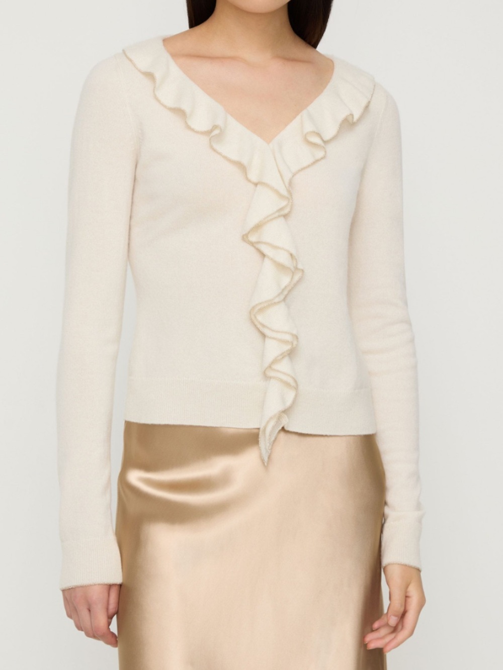 Etcetera Cream Ruffle V-Neck Silk Knit Sweater-LIKE NEW